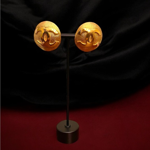 Chanel Gold Button Earrings - Authentic - Picture 7 of 7